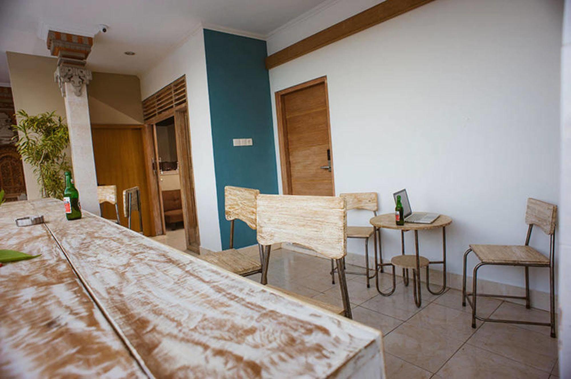 Bedplus Backpacker Kuta Legian Εξωτερικό φωτογραφία