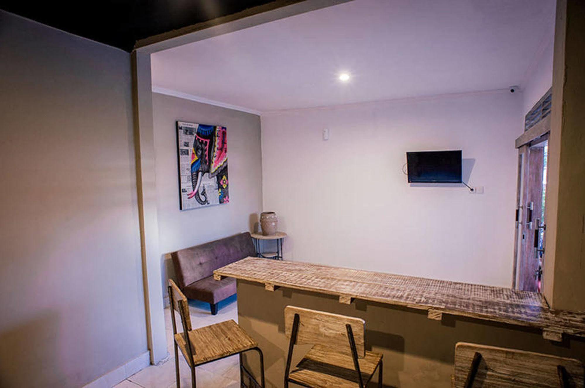 Bedplus Backpacker Kuta Legian Εξωτερικό φωτογραφία